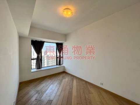 昇薈 第09座 三房套連工人房獨立廁