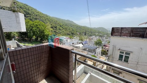 黃竹灣村
