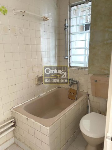 龍蟠苑 E座 龍璋閣