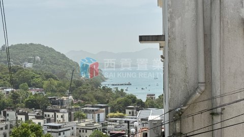 黃竹灣村