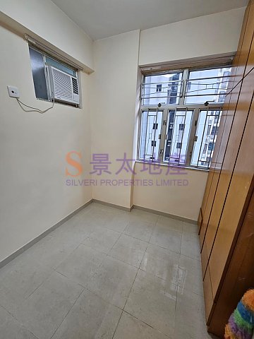 康華大廈 第02座