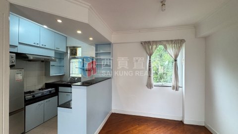 黃竹灣村
