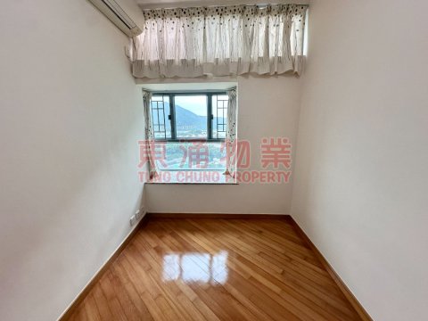 東堤灣畔 第03座 三房套連工人房獨立廁