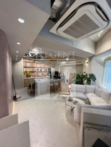 Hong Kong Office, Regent