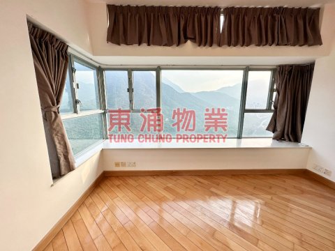 藍天海岸 第01期 第01座 有山又有海