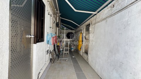 輋徑篤
