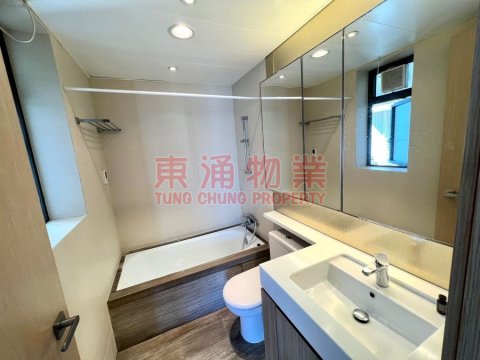 昇薈 第09座 三房套連工人房獨立廁