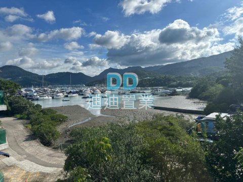西貢村屋 優質地段 面向海景 車泊樓下