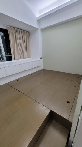河畔花園 D座