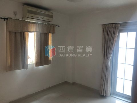 菠蘿輋