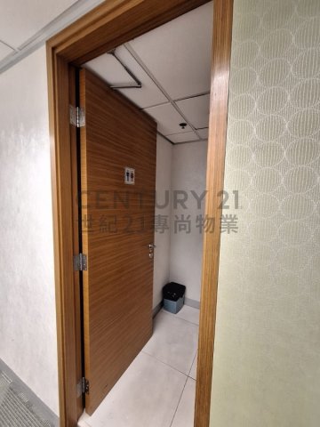 會展廣場 辦公大樓