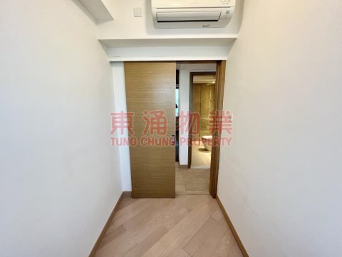 東環 第01期 第03A座 三房兩廁開放廚