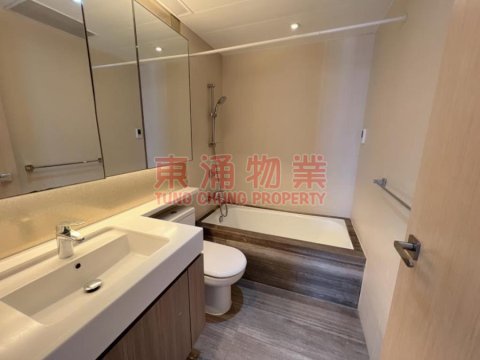 昇薈 第09座 三房套連工人房獨立廁
