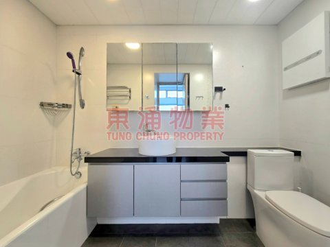藍天海岸 第01座 高質靚裝三房套 靚海景