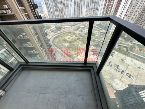 昇薈 第03座 三房套連工人房獨立廁