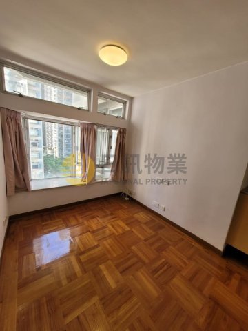 RIVIERA GDN BLK 04 HOI NGAN MAN