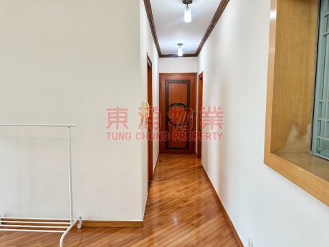 東堤灣畔 第03座 三房套連工人房獨立廁