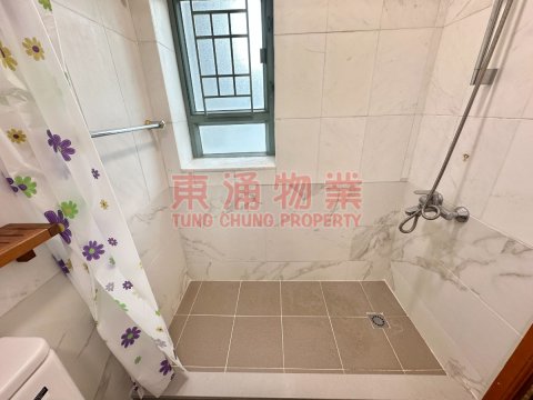 東堤灣畔 第03座 三房套連工人房獨立廁