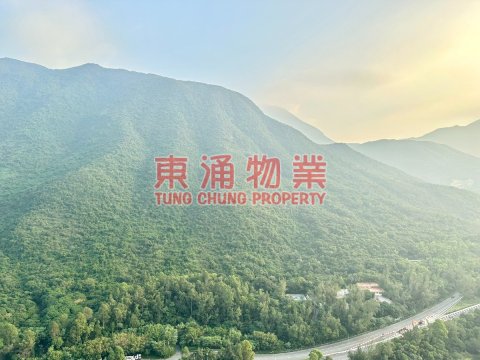 藍天海岸 第01期 第01座 有山又有海