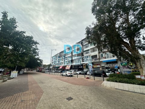 西貢市中心 萬宜街  生活配套齊全