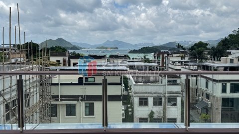 黃竹灣村