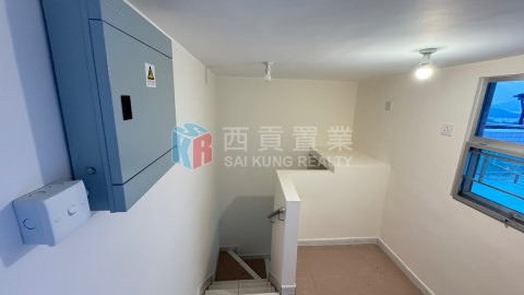 菠蘿輋