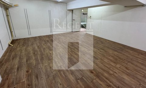 HOPE SEA IND CTR (富洋工業中心) 