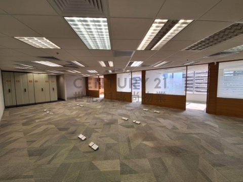 會展廣場 辦公大樓