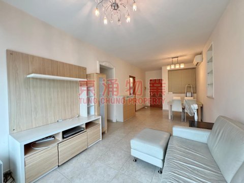 藍天海岸 第01期 第01座 單邊改大兩房