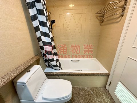 映灣園 第01期 第02座 三房套連雙貯