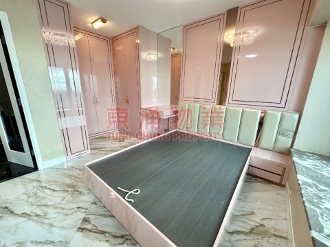 映灣園 第03期 第11座 高層相連空中宮殿