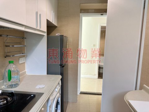 映灣園 第01期 第02座 三房套連貯部入傢俬