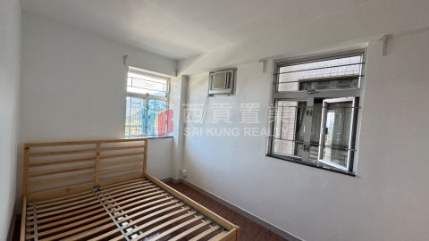 井欄樹村