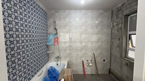 菠蘿輋