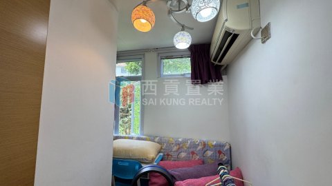 對面海萬宜漁村 