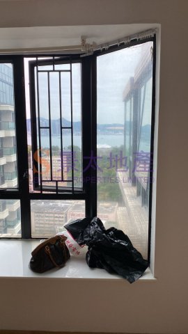 NEWTON HARBOUR VIEW TWR 02