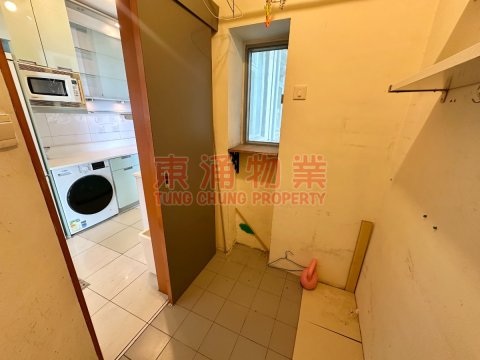 藍天海岸 第01期 第05座 半開放式廚房