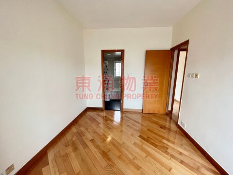 藍天海岸 第01期 第05座 三房套抵住