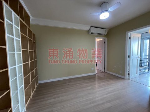 映灣園 第02期 第06座 高層極罕相連