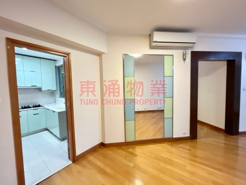 藍天海岸 第01期 第06座 三房套有質素