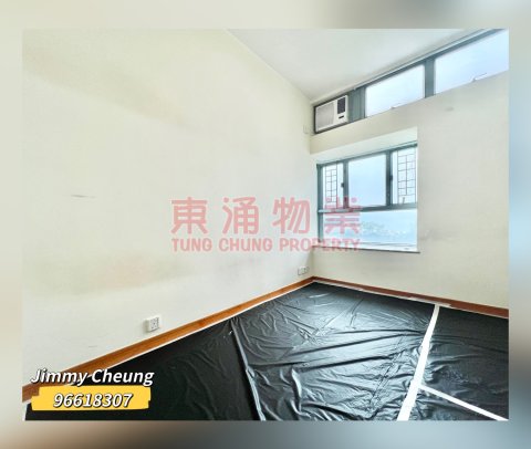 東堤灣畔 第09座 抵住三房套連工人房