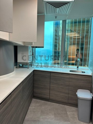 金龍中心《上環》