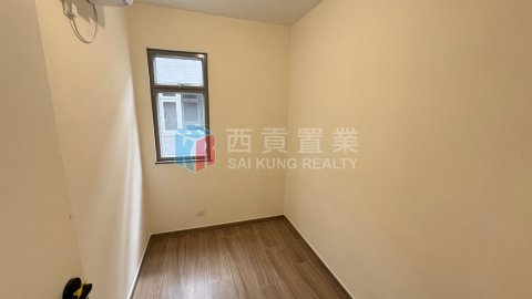 菠蘿輋