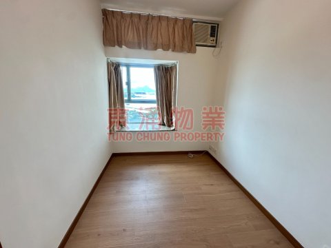 東堤灣畔 第09座 *新裝,3房連工人套*