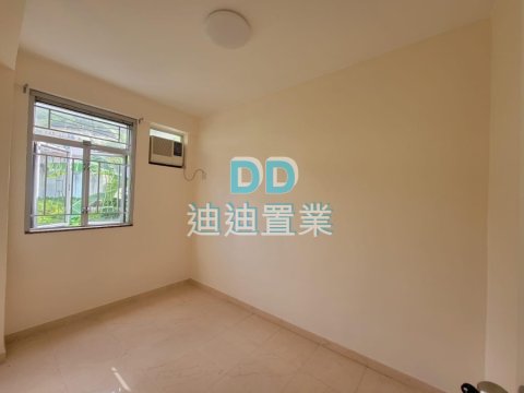 窩美村 位置方便 免塞車地段