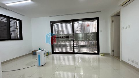 蠔涌村