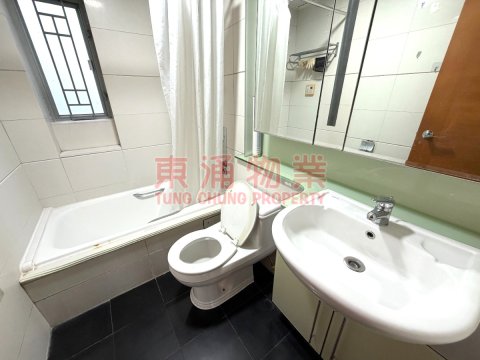 藍天海岸 第01期 第02座