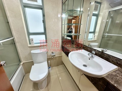 海堤灣畔 第02座 高層機場海景四房
