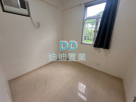 窩美村 位置方便 免塞車地段