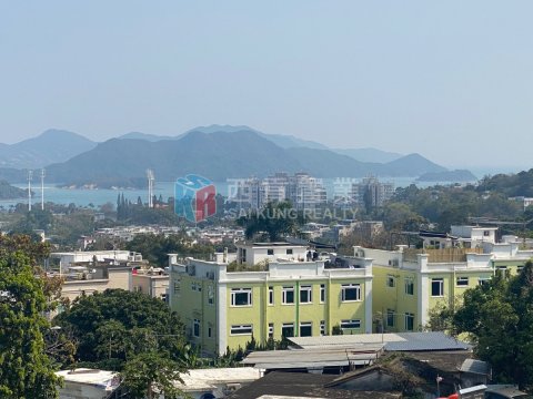 南山村